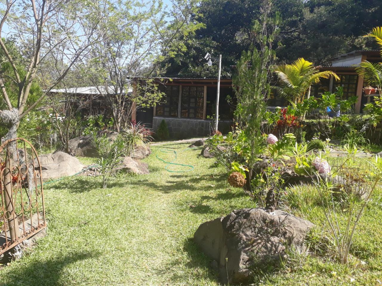 Hotel y Bungalows ecologicos Marcelo Santiago Atitlán Exterior foto